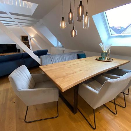 Neues Inserat, modernes Penthouse, nahe Würzburg Exterior foto